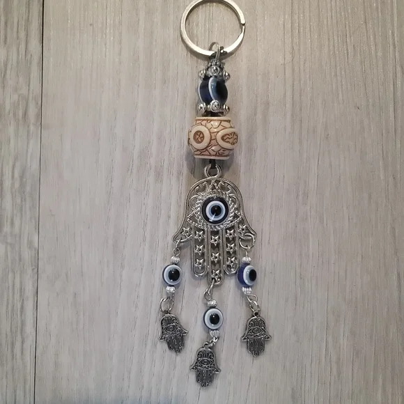 Evil Eye Hamsa Keychain - Picture 1 of 5